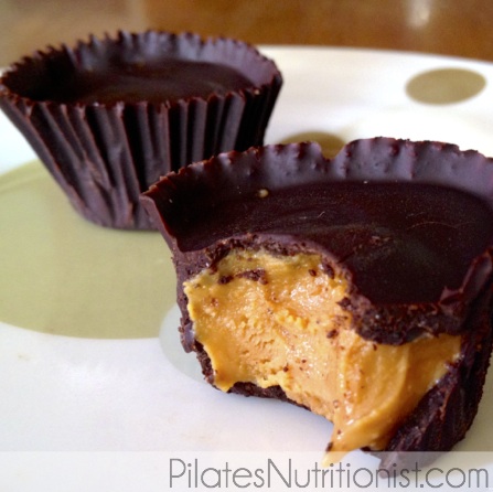 dark chocolate peanut butter cups (made with only 3 ingredients!)